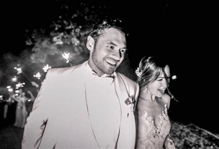Adan Canto has been Married to Wife, Stephanie Ann Canto, since 2017