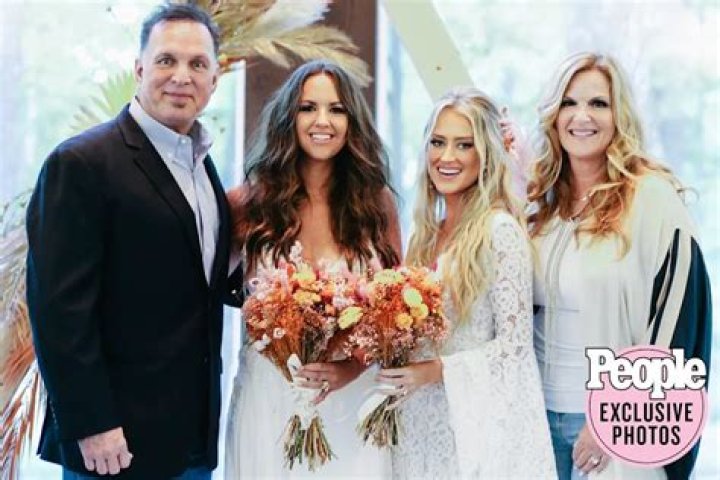 Brooke Eden Got Married To Hilary Hoover For The Second Time