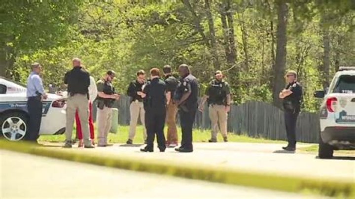 
Brookhill Drive, Winston-Salem shooting: Police confirm deaths of 4 people 