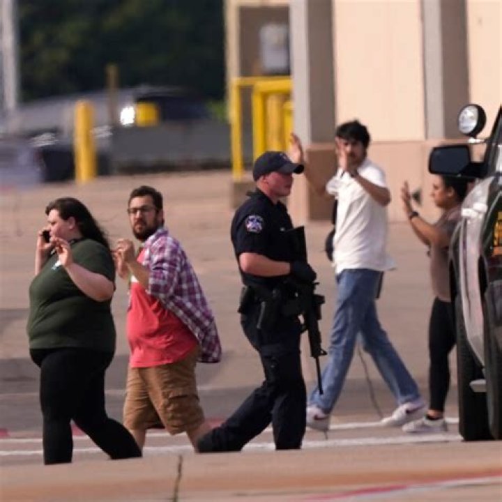 
East High School shooting: Student shoots, injures 2 staff members, one critical, Denver police hunt for gunman 
