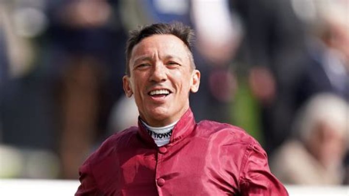 Frankie Dettori Height, Weight, Net Worth, Age, Birthday, Wikipedia, Who, Nationality, Biography