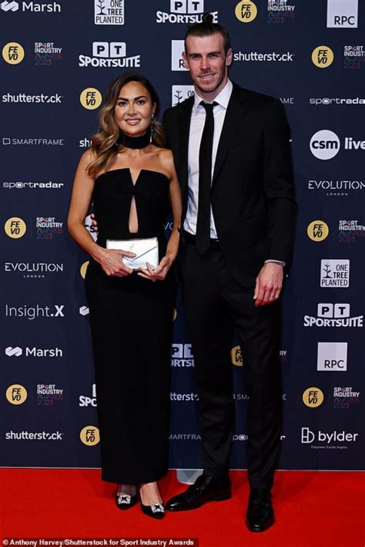 
Gareth Bale Wife Who is Gareth Bale Wife? 