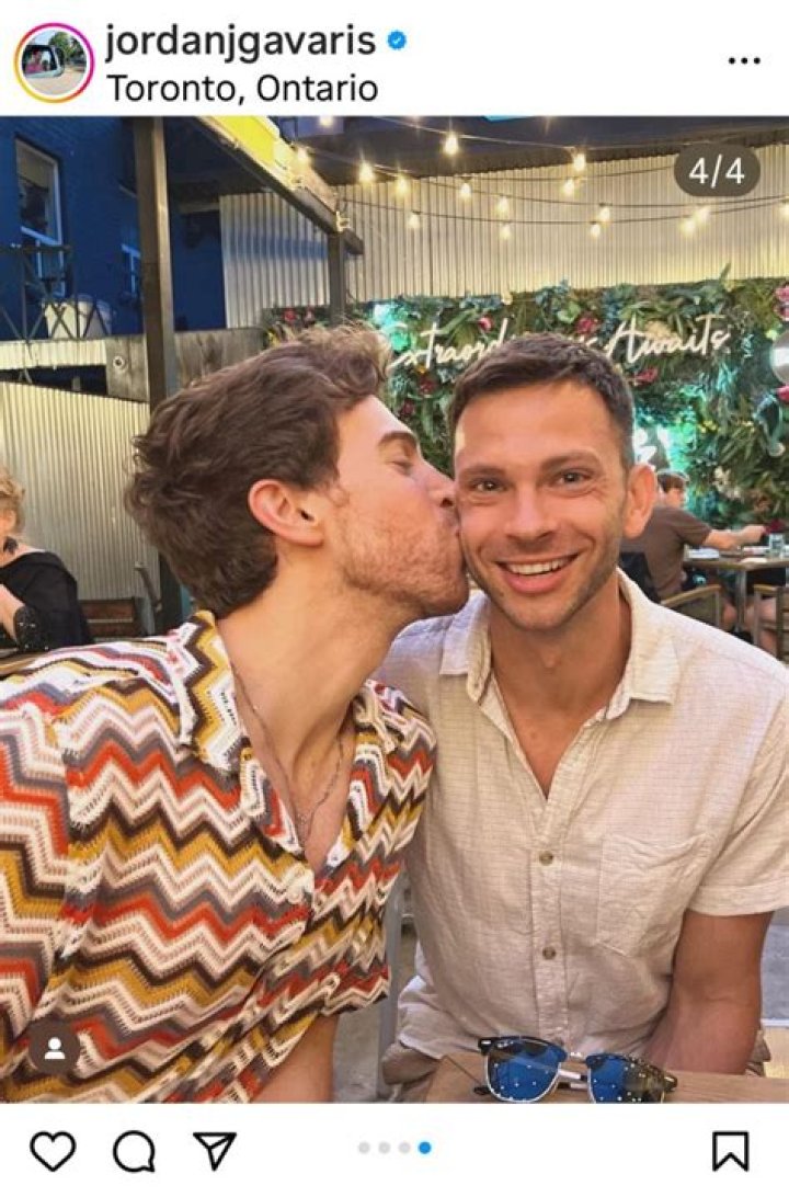 Is Jordan Gavaris Gay? Sexuality And Dating Life- Who Is Boyfriend Devon Graye?