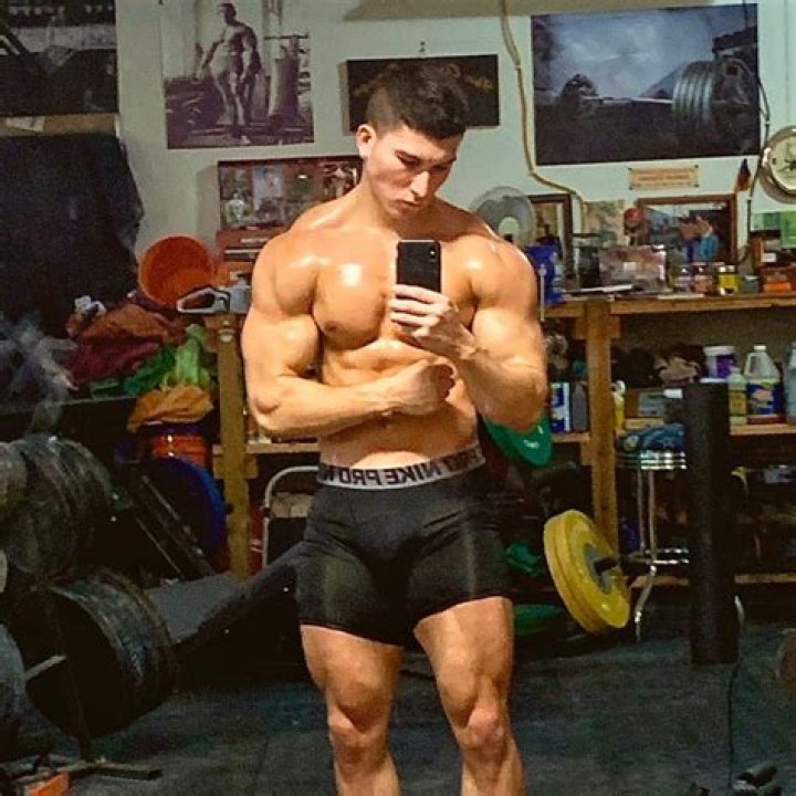 Luke Elsman Height, Weight, Net Worth, Age, Birthday, Wikipedia, Who, Instagram, Biography