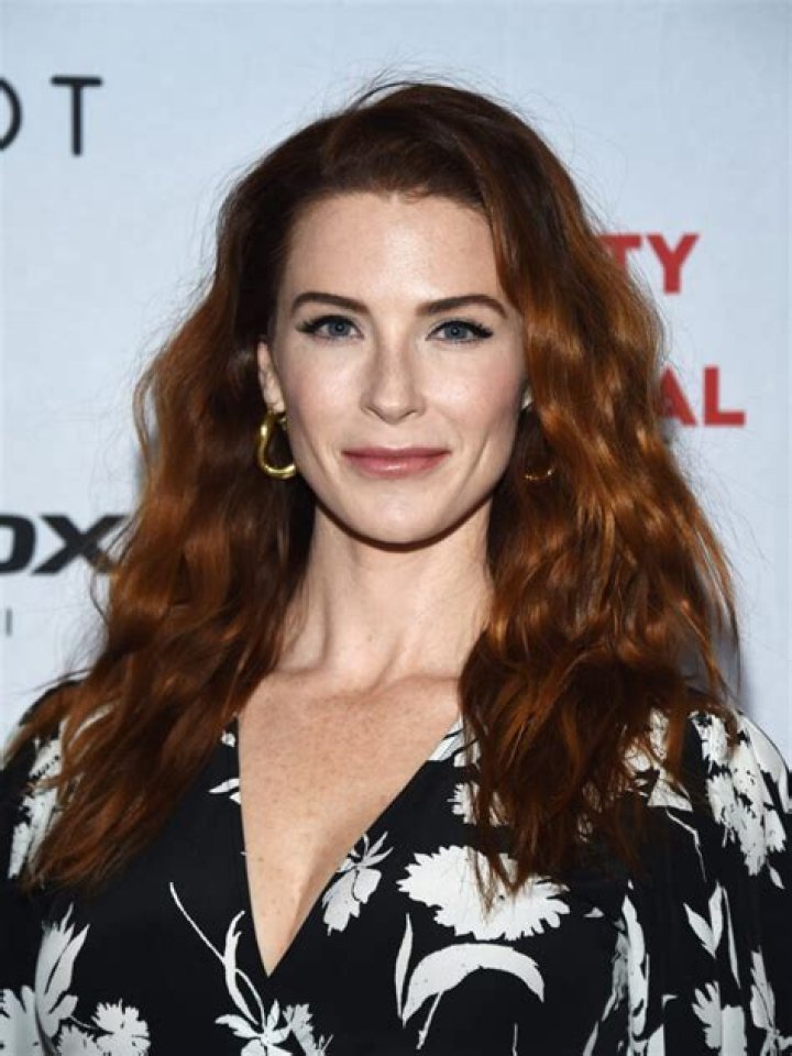 Mia Regan Height, Weight, Net Worth, Age, Birthday, Wikipedia, Who, Nationality, Biography