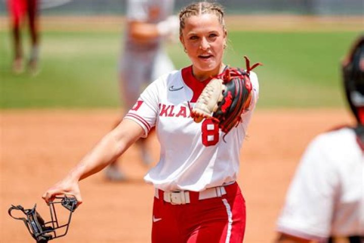 
Oklahoma Softball Player Macy McAdoo Dating State Wrestler Luke Surber 