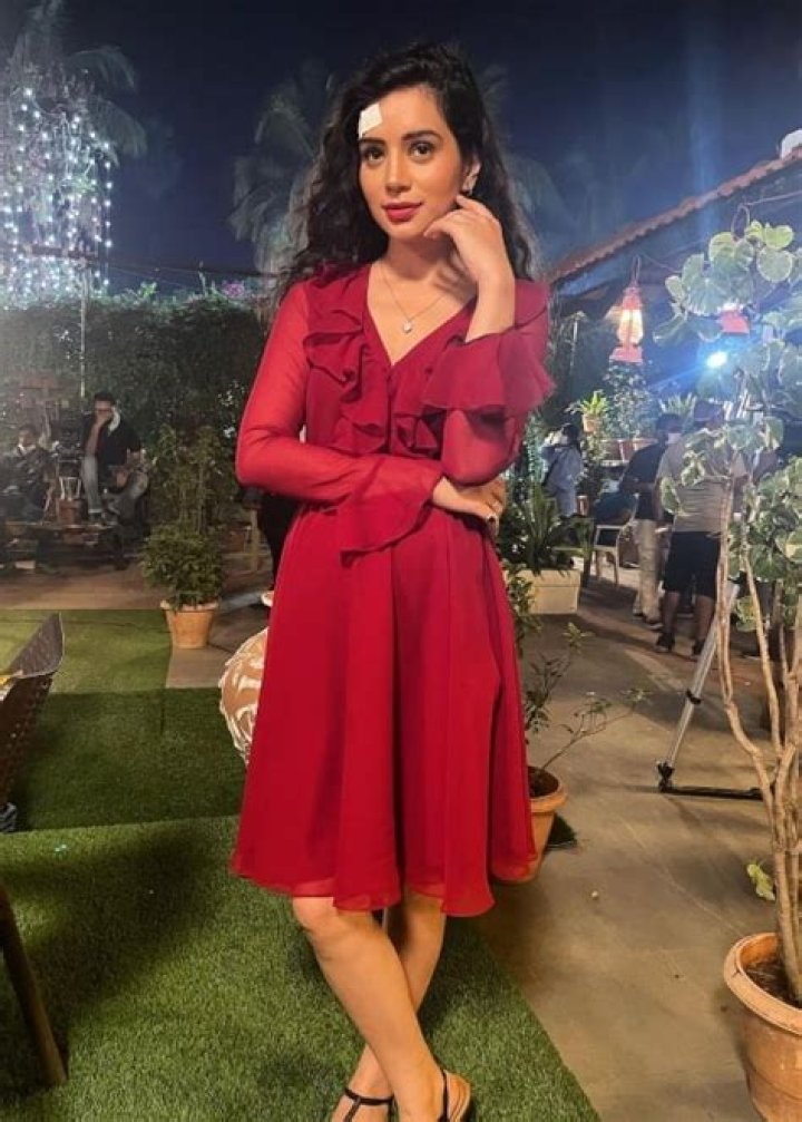 Sukirti Kandpal Height, Weight, Net Worth, Age, Birthday, Wikipedia, Who, Nationality, Biography