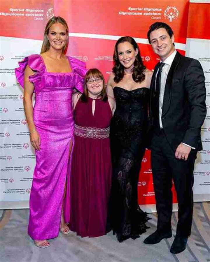 
Tessa Virtue Mother Kate Virtue Is A Designer And Father Jim Virtue Is A London Lawyer 