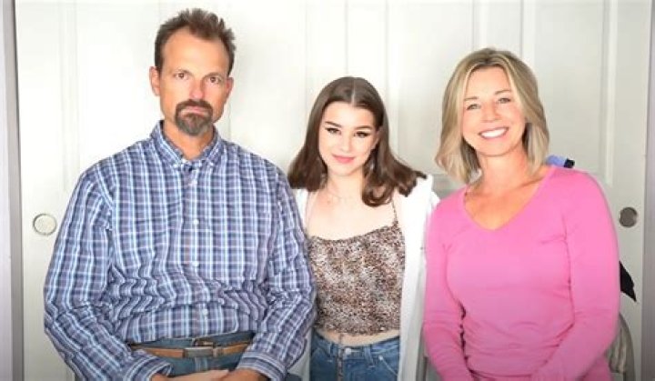 
Who Is Brooke Monk On Reddit? Tiktok Star Without Makeup Photos, Family Bio 