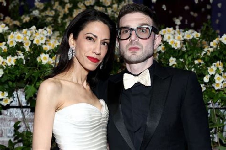 
Who Is Huma Abedin Dating? Who Is Huma Abedin Boyfriend 2022? 