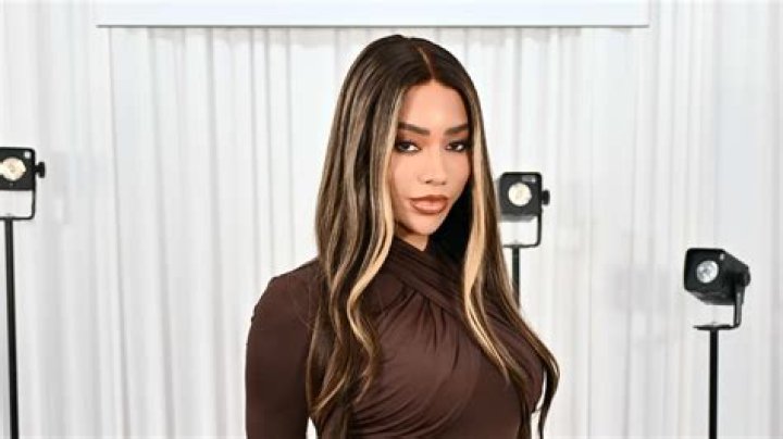 
Who is Munroe Bergdorf? Trans model reveals she was locked in room and sexual assaulted by stalker 